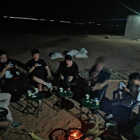 Harmony Luxury Camp Hotell Wadi Rum Exteriör bild