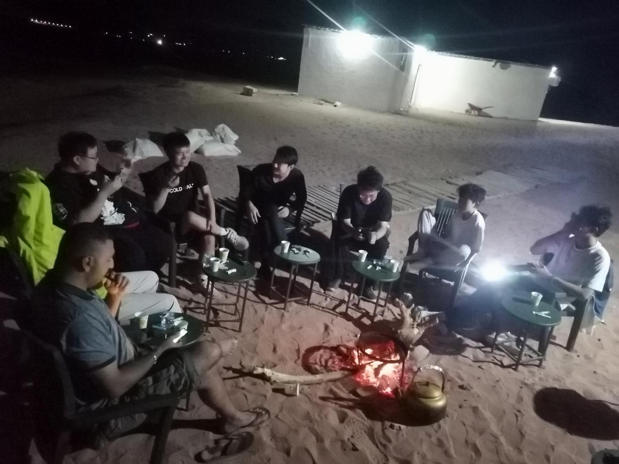 Harmony Luxury Camp Hotell Wadi Rum Exteriör bild