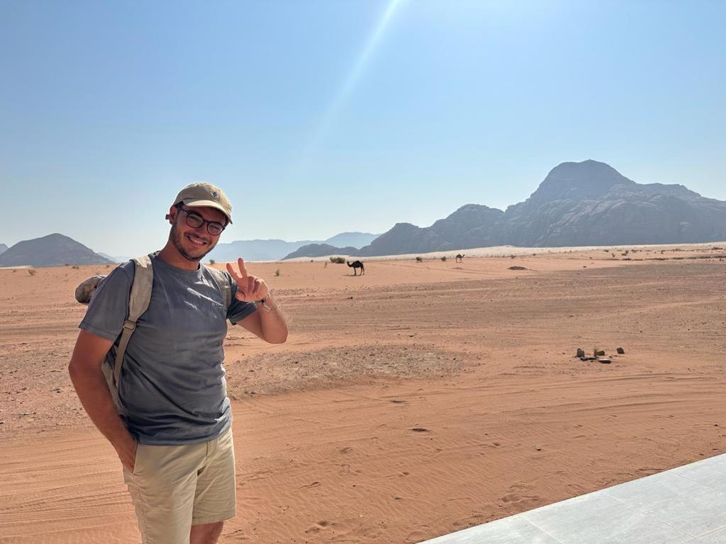 Harmony Luxury Camp Hotell Wadi Rum Exteriör bild
