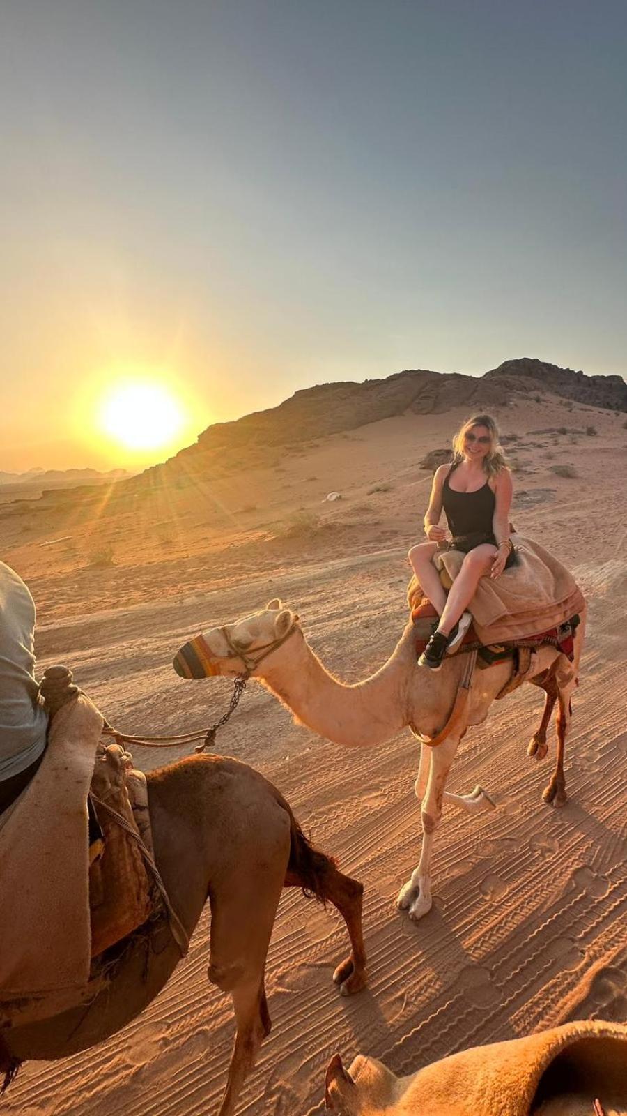 Harmony Luxury Camp Hotell Wadi Rum Exteriör bild