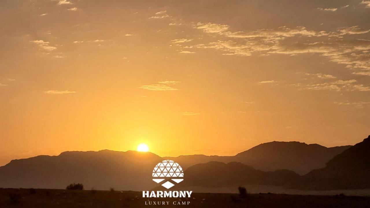 Harmony Luxury Camp Hotell Wadi Rum Exteriör bild