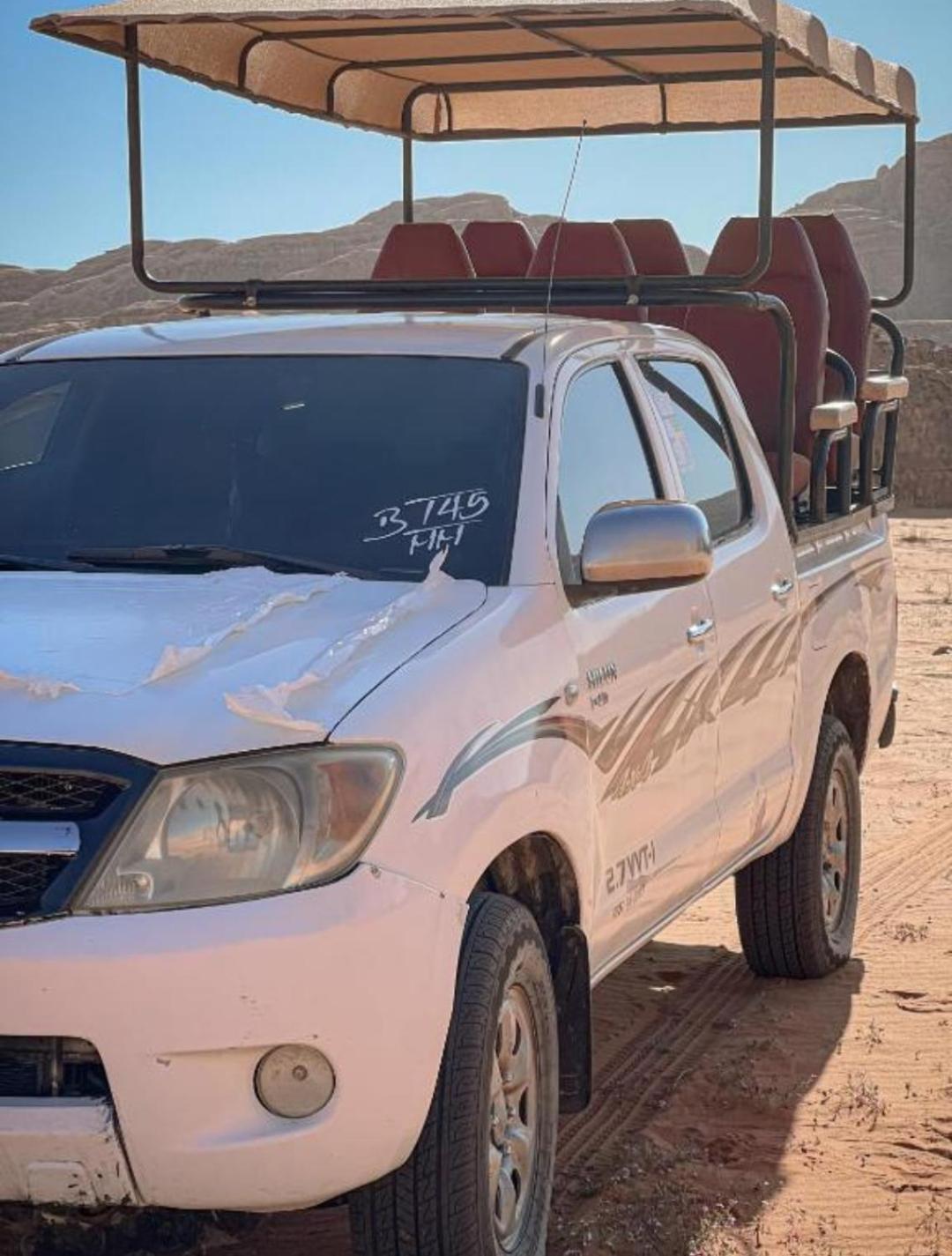 Harmony Luxury Camp Hotell Wadi Rum Exteriör bild