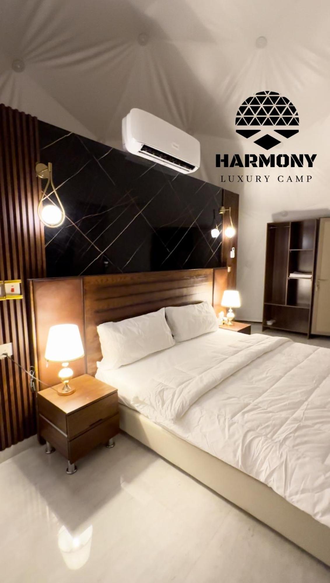 Harmony Luxury Camp Hotell Wadi Rum Exteriör bild