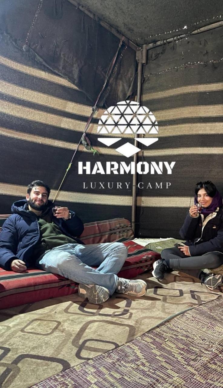 Harmony Luxury Camp Hotell Wadi Rum Exteriör bild